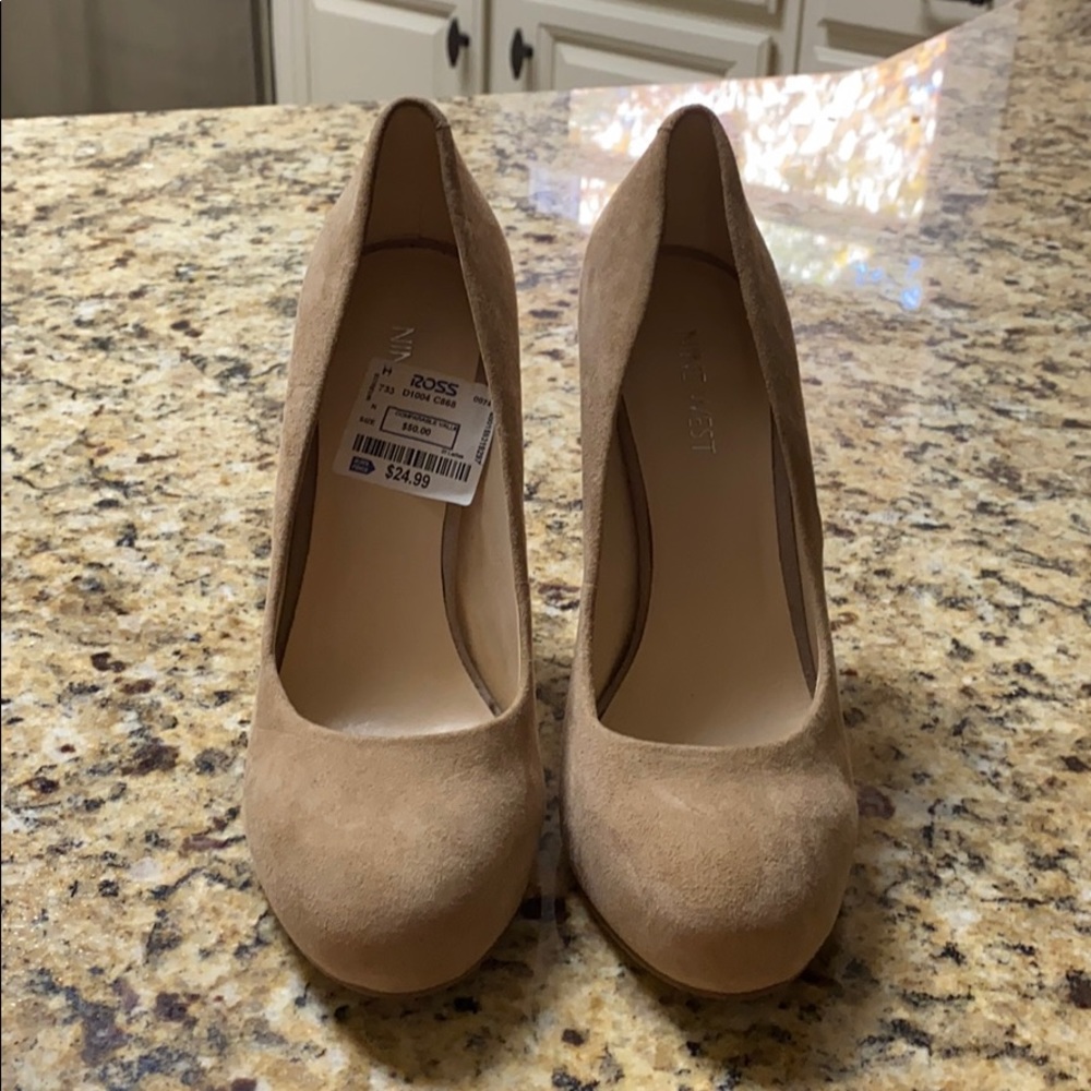 Nine West Tan Heels